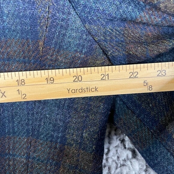 VINTAGE Eddie Bauer Women's Blazer Jacket 100% Wool Blue Plaid Size Medium - Picture 6 of 10